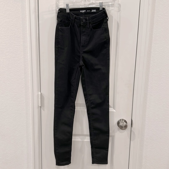 Old Navy Denim - ❤️ 5/$20 NWOT Women’s Old Navy Extra High-Rise Rockstar Super Skinny Size 00-0
